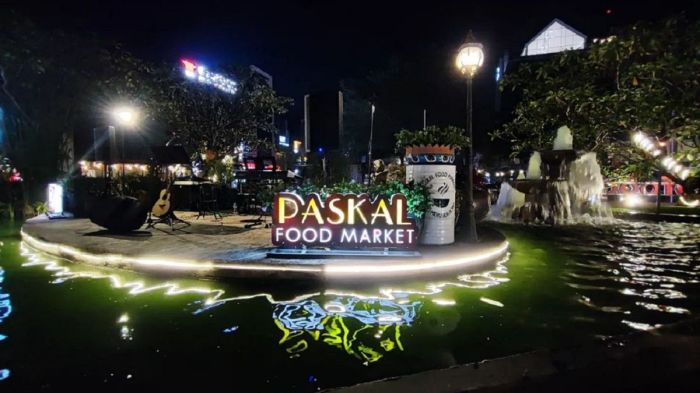 5 Spot Kuliner Pinggir Jalan Rasa Bintang Lima