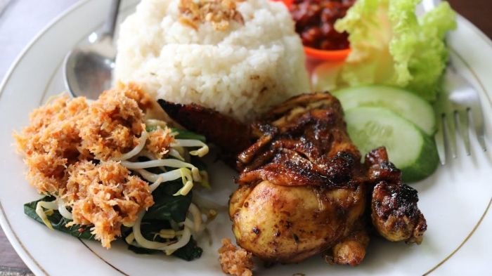 Tempat Makan Seafood Favorit di Pantai Losari