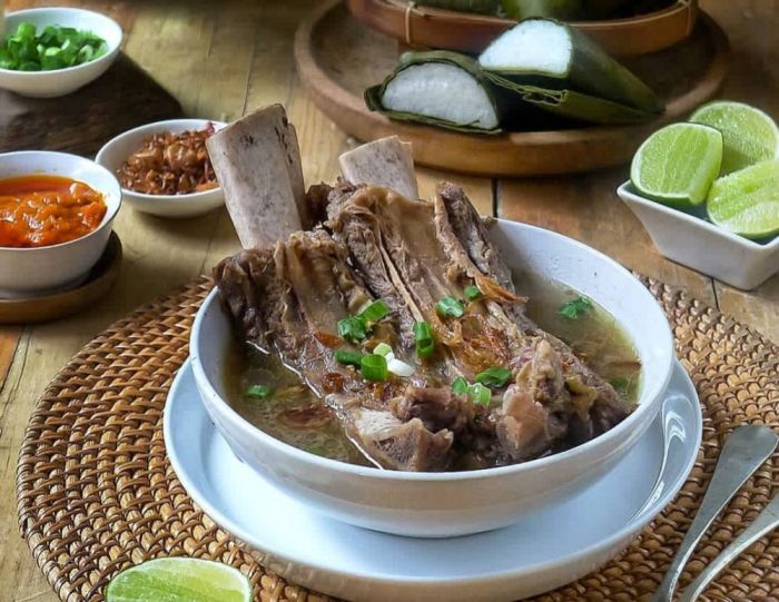 Kuliner Makassar: Coto, Konro, dan Cita Rasa Timur