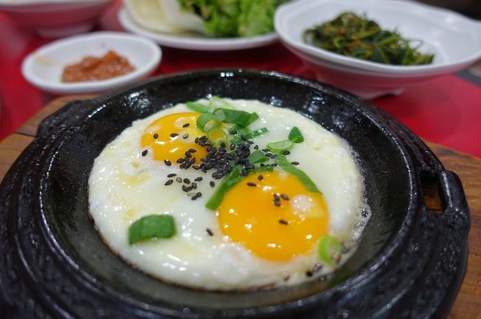 Kentang Rebus Enak Pengganti Nasi atau Roti | Buat Sarapan, Dimasak ... Resep Sarapan Tanpa Minyak: Kentang Kukus Keju