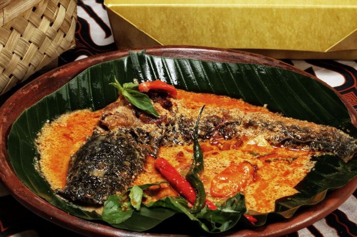 Pilihan Makanan Khas Jogja, Salah Satunya Kesukaan Sultan - Klayapan ... Makanan Khas Yogyakarta yang Lagi Naik Daun