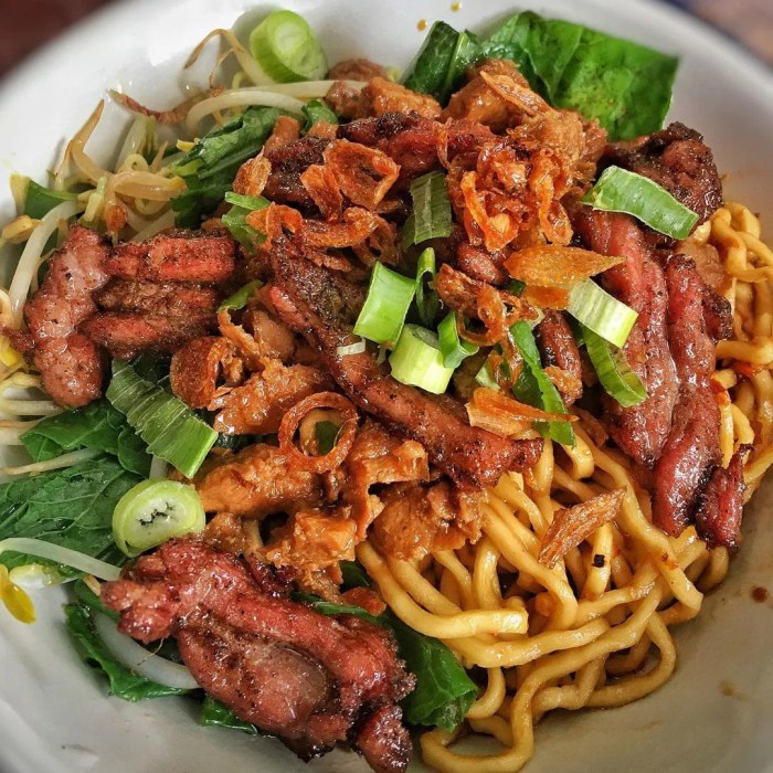 Spot Kuliner Viral 2025, Nikmati Makan Enak Tanpa Ribet